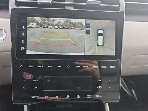 Certified 2022 Hyundai Tucson Limited image 36