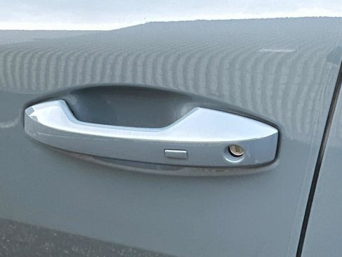 New 2026 Nissan Sentra SR w/ Floor Mat Package FWD image 12