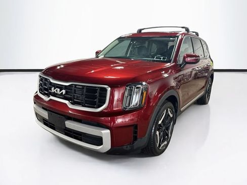 Used 2024 Kia Telluride S w/ S Sunroof Package AWD/4WD image 3
