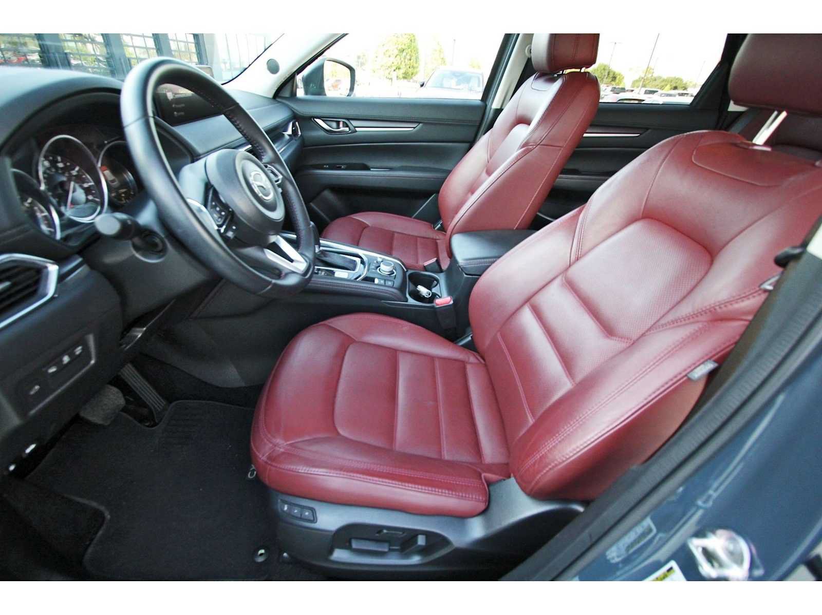 Used 2025 MAZDA CX-5 Carbon Edition AWD/4WD image 10