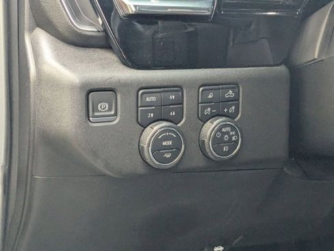 Used 2023 Chevrolet Silverado 1500 LTZ w/ Z71 Off-Road Package AWD/4WD image 11