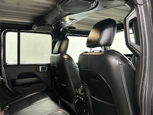 Used 2021 Jeep Wrangler Unlimited Sahara w/ Cold Weather Group image 59