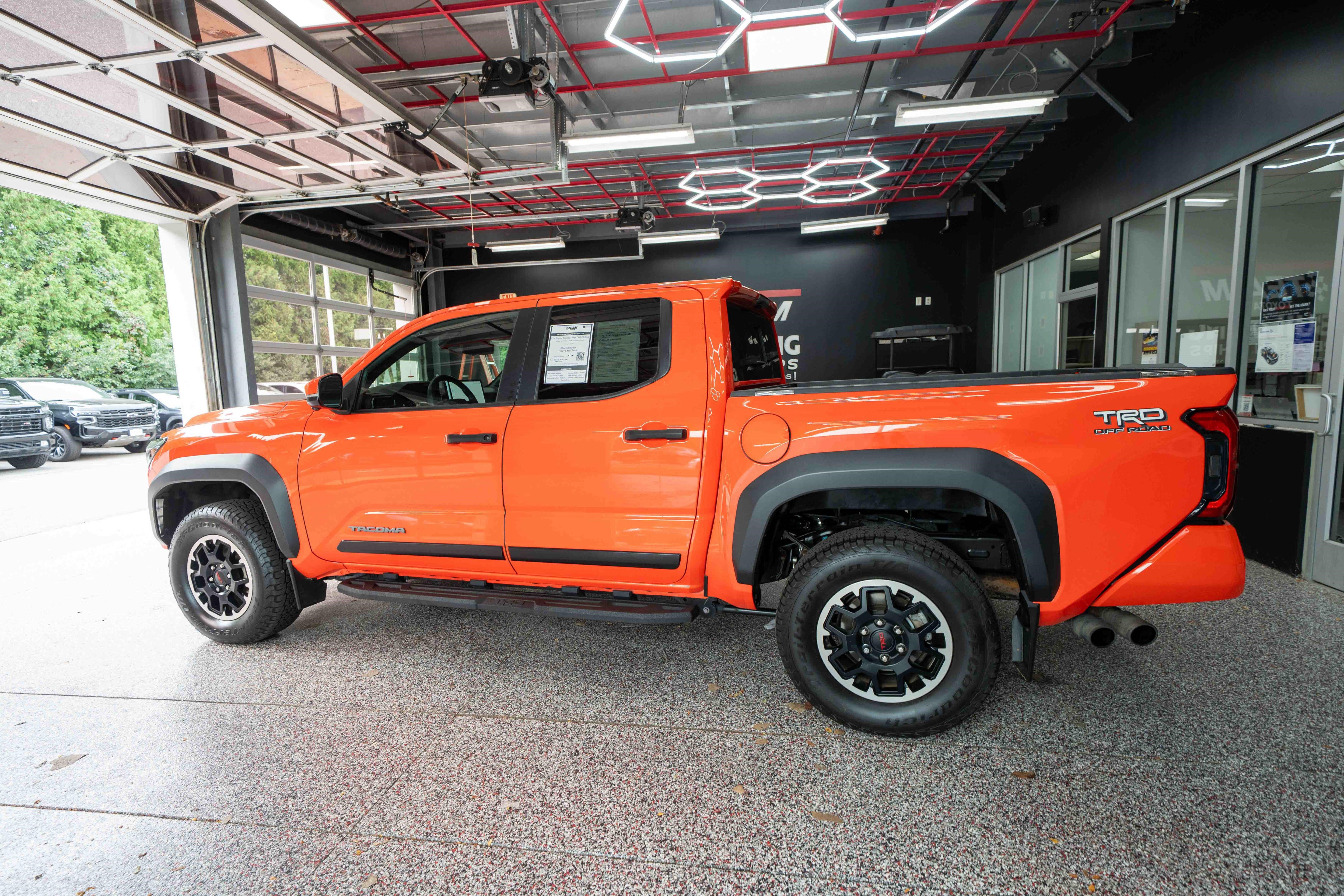 Used 2024 Toyota Tacoma TRD Off-Road w/ TRD Off Road Premium Package AWD/4WD image 2