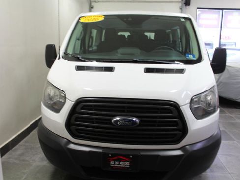 Used 2016 Ford Transit 350 XL RWD image 2