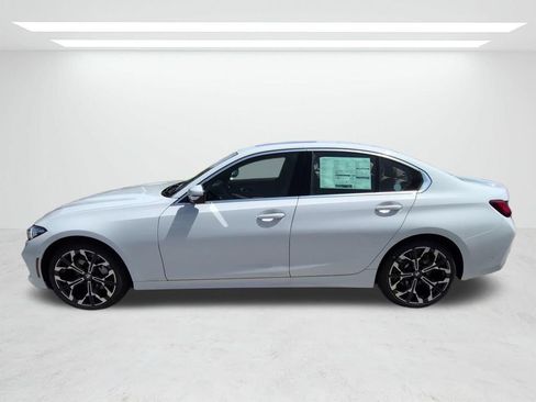 New 2026 BMW 330i xDrive Sedan w/ Premium Package AWD/4WD image 7