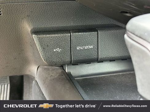 Used 2023 Toyota Camry SE FWD image 20