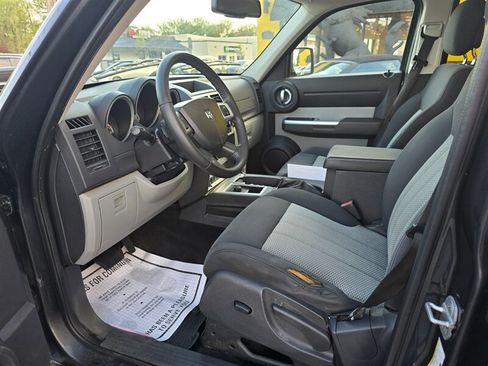 Used 2010 Dodge Nitro Detonator AWD/4WD image 9