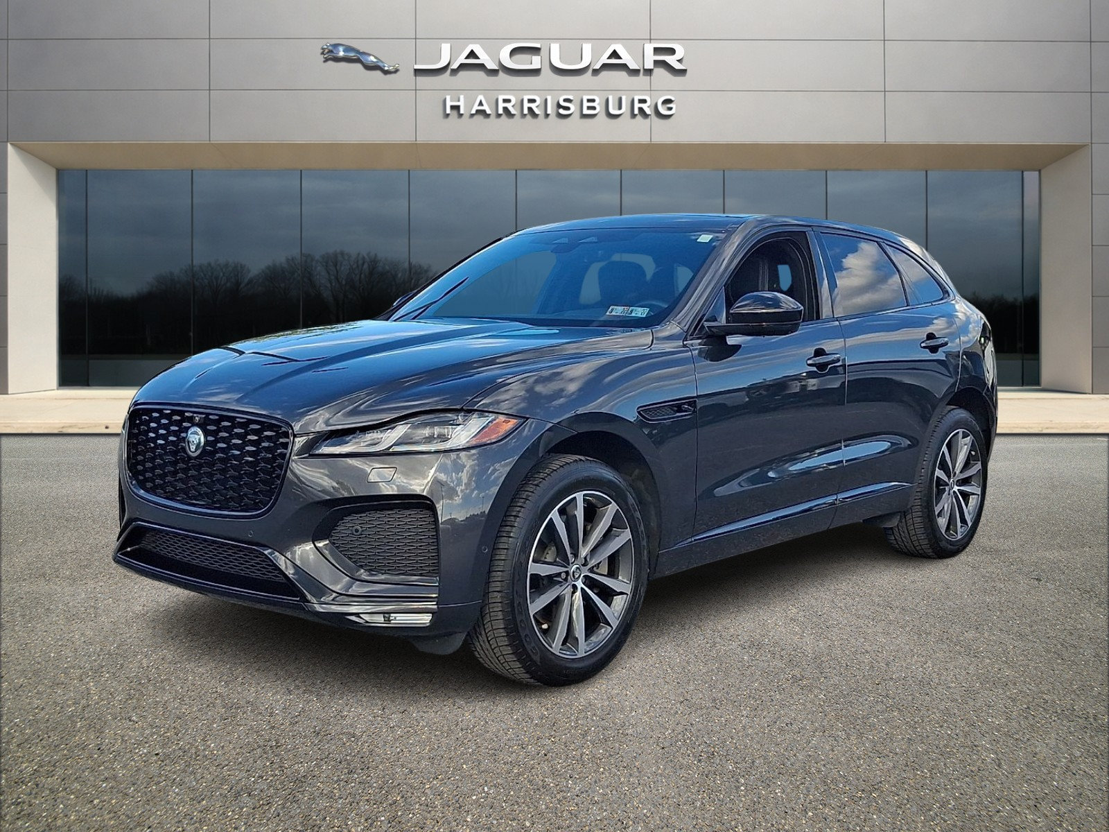 Used 2026 Jaguar F-PACE R-Dynamic S AWD/4WD image 1