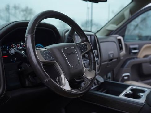 Used 2019 GMC Sierra 3500 Denali w/ Duramax Plus Package image 27