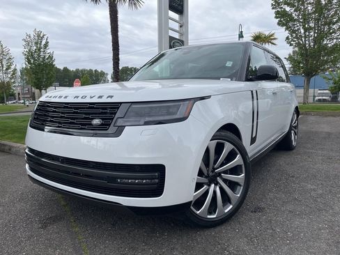 New 2026 Land Rover Range Rover Long Wheelbase SE AWD/4WD image 1