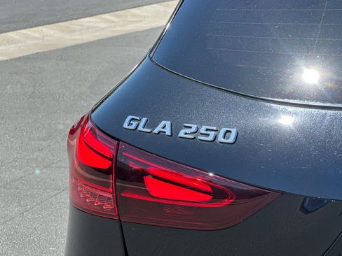 New 2025 Mercedes-Benz GLA 250 4MATIC image 26