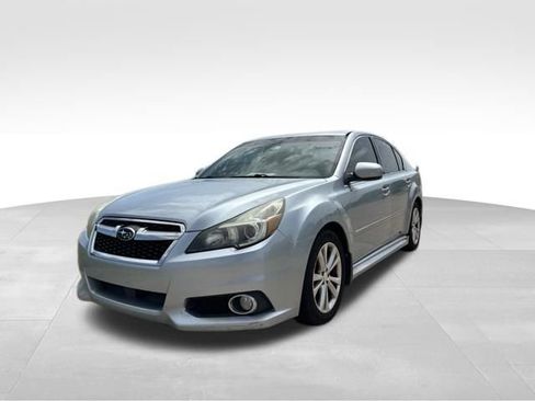 Used 2014 Subaru Legacy 3.6R Limited w/ Moonroof Package AWD/4WD image 7