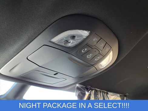 New 2026 Chrysler Pacifica Select image 21