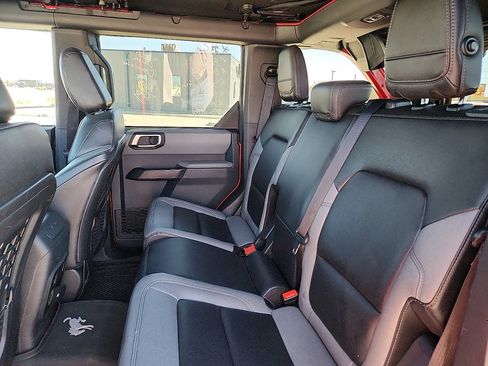 Used 2023 Ford Bronco Big Bend w/ Sasquatch Package image 5
