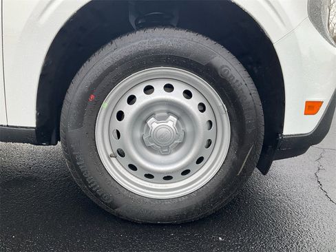 New 2026 Ford Maverick XL image 10