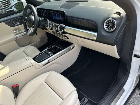 Certified 2024 Mercedes-Benz GLB 250 image 46