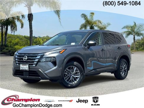 Used 2024 Nissan Rogue S AWD/4WD image 1