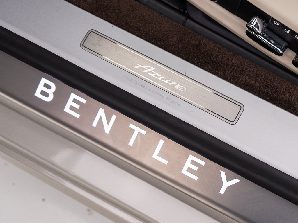 Certified 2026 Bentley Continental GT Azure AWD/4WD image 21