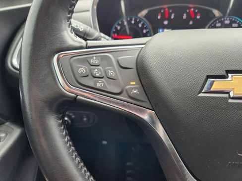 Used 2021 Chevrolet Equinox LT AWD/4WD image 29