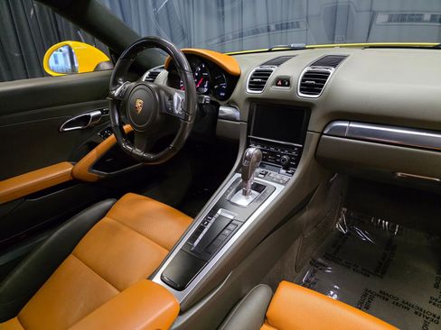 Used 2015 Porsche Cayman RWD image 39
