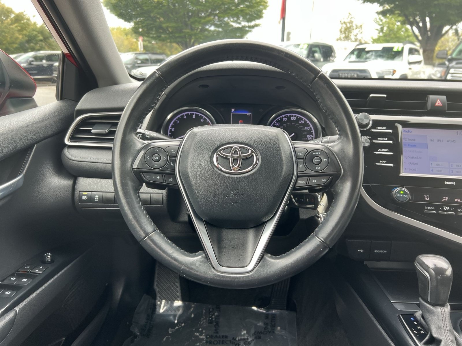 Used 2020 Toyota Camry SE FWD image 16
