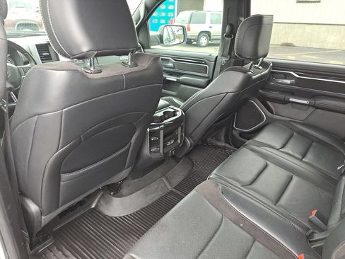 Used 2022 RAM 1500 Laramie w/ Sport Appearance Package AWD/4WD image 17