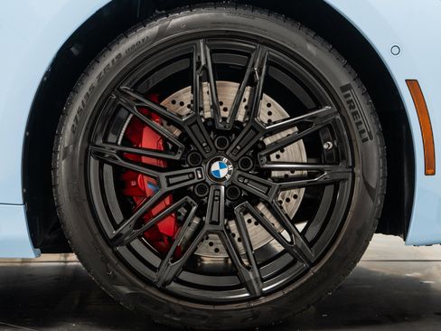 Used 2024 BMW M2 image 43