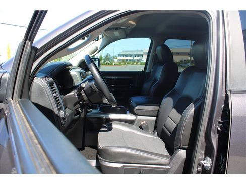 Used 2016 RAM 1500 Sport w/ Convenience Group AWD/4WD image 7