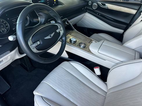 Used 2023 Genesis GV80 2.5T w/ Advanced Package image 10