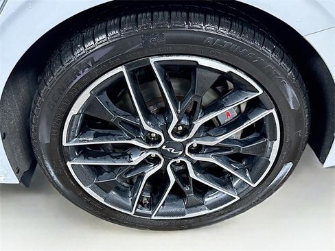 Used 2023 Kia K5 GT w/ GT1 Package image 10
