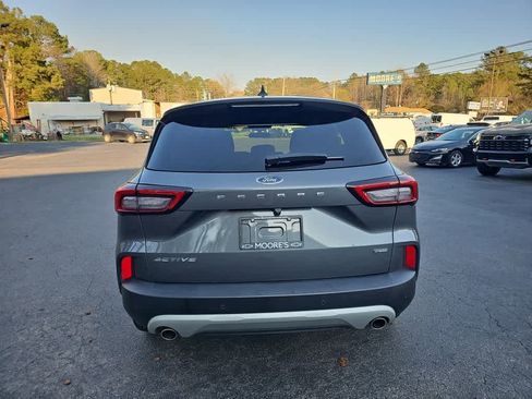 Used 2023 Ford Escape Active image 4
