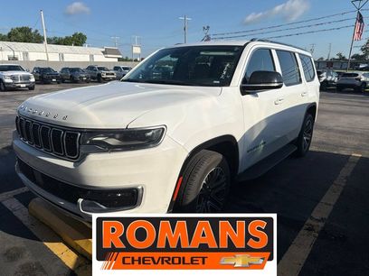 Used 2024 Jeep Wagoneer Series II w/ Flexible Seating Group