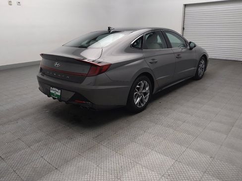 Used 2023 Hyundai Sonata SEL w/ Preferred Accessory Package FWD image 9
