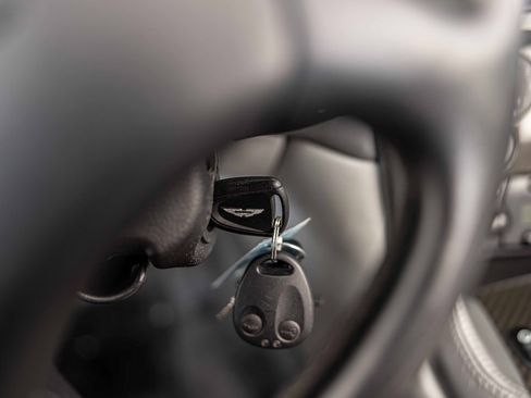 Used 2002 Aston Martin DB7 Vantage image 25