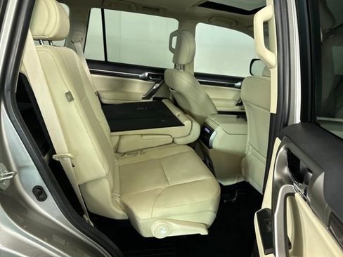 Used 2022 Lexus GX 460 Premium image 27