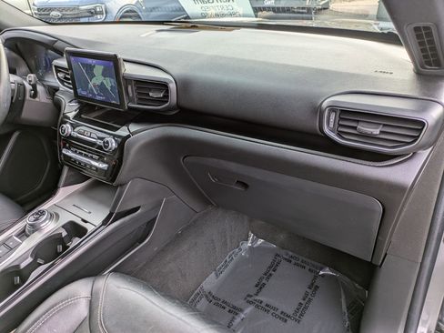 Used 2021 Ford Explorer ST image 33