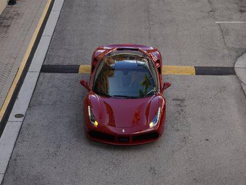 Used 2019 Ferrari 488 GTB RWD image 59
