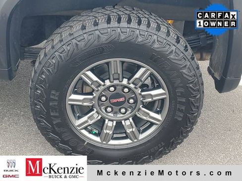 Used 2025 GMC Sierra 1500 AT4X AWD/4WD image 32