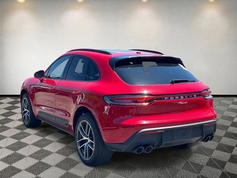 Used 2023 Porsche Macan AWD/4WD image 5