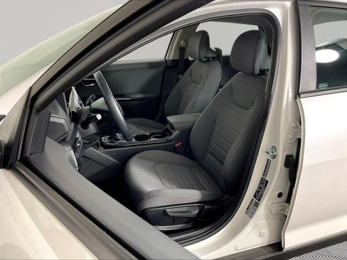 Used 2025 Kia K4 EX FWD image 21