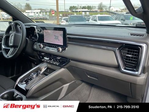 New 2026 GMC Canyon Elevation w/ Convenience Package image 32