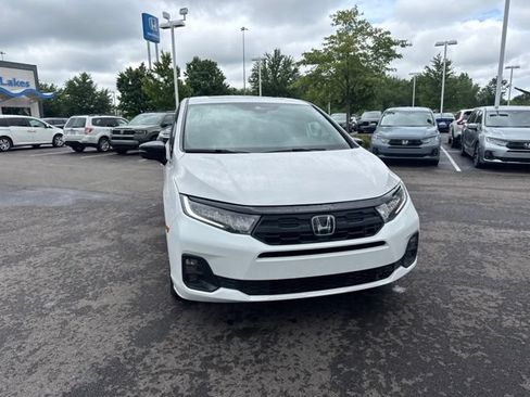 Used 2025 Honda Odyssey Sport-L image 4