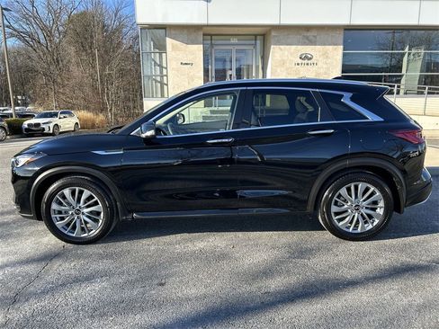 Certified 2024 INFINITI QX50 Luxe image 5