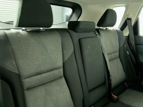Used 2024 Nissan Rogue SV FWD image 30