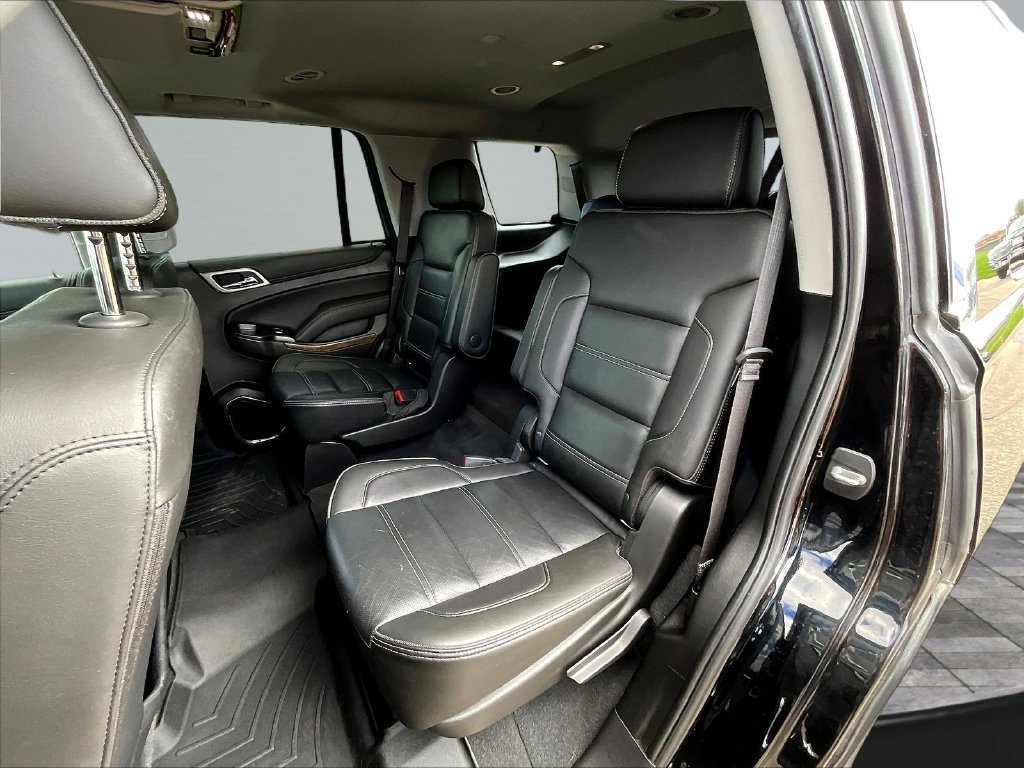Used 2019 GMC Yukon Denali w/ Denali Ultimate Black Edition AWD/4WD image 24
