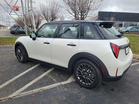 Certified 2025 MINI Cooper S FWD image 11