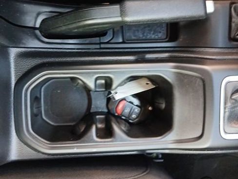 Used 2020 Jeep Gladiator Sport w/ Quick Order Package 24S image 44