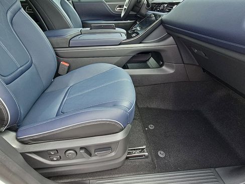 New 2026 INFINITI QX80 4WD image 52