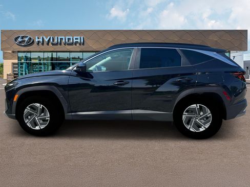 Certified 2025 Hyundai Tucson Blue AWD/4WD image 3