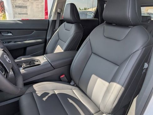 New 2025 Nissan Murano SV image 6